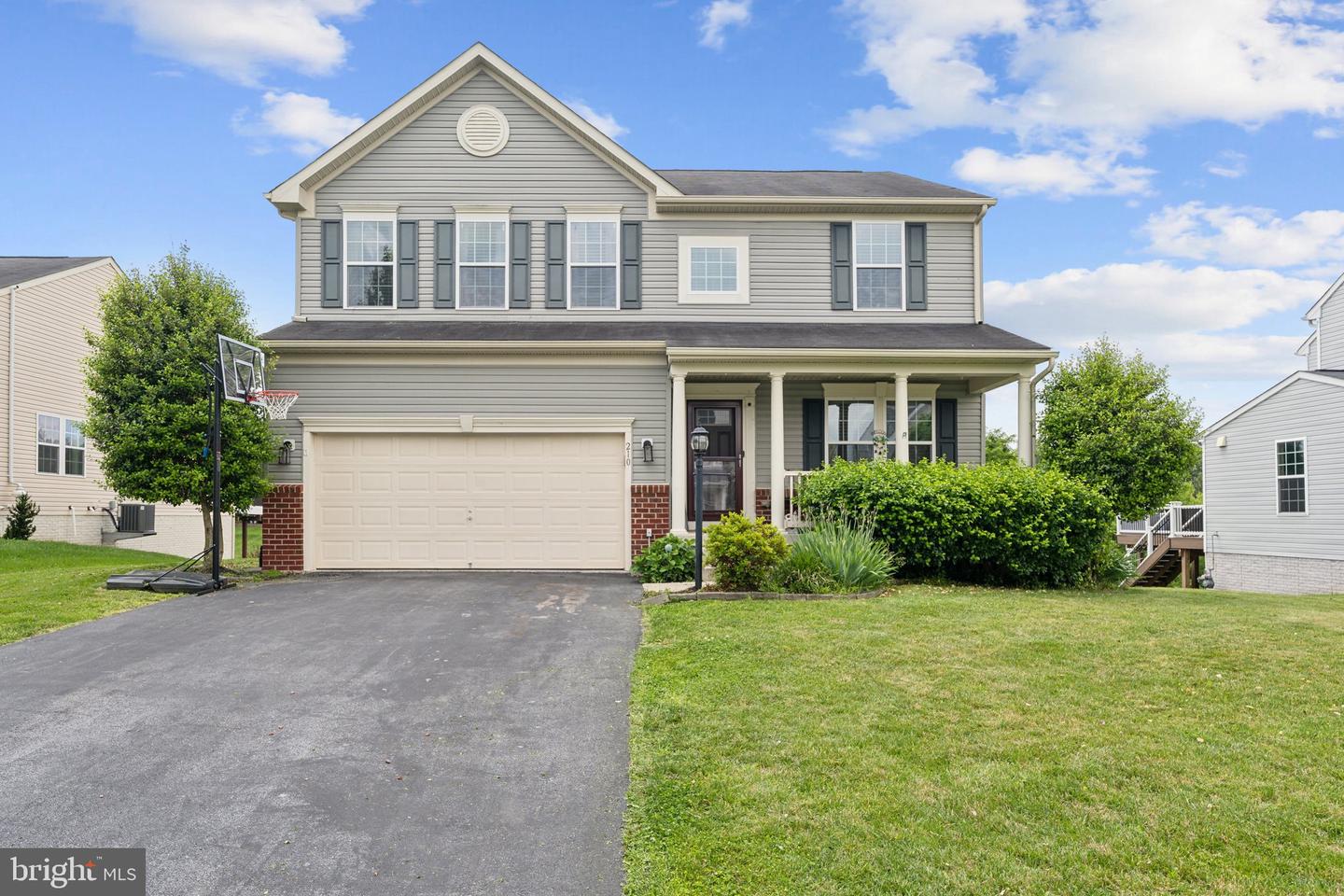 210 MORLYN DR, STEPHENSON, Virginia 22656, 4 Bedrooms Bedrooms, ,2 BathroomsBathrooms,Residential,For sale,210 MORLYN DR,VAFV2034618 MLS # VAFV2034618
