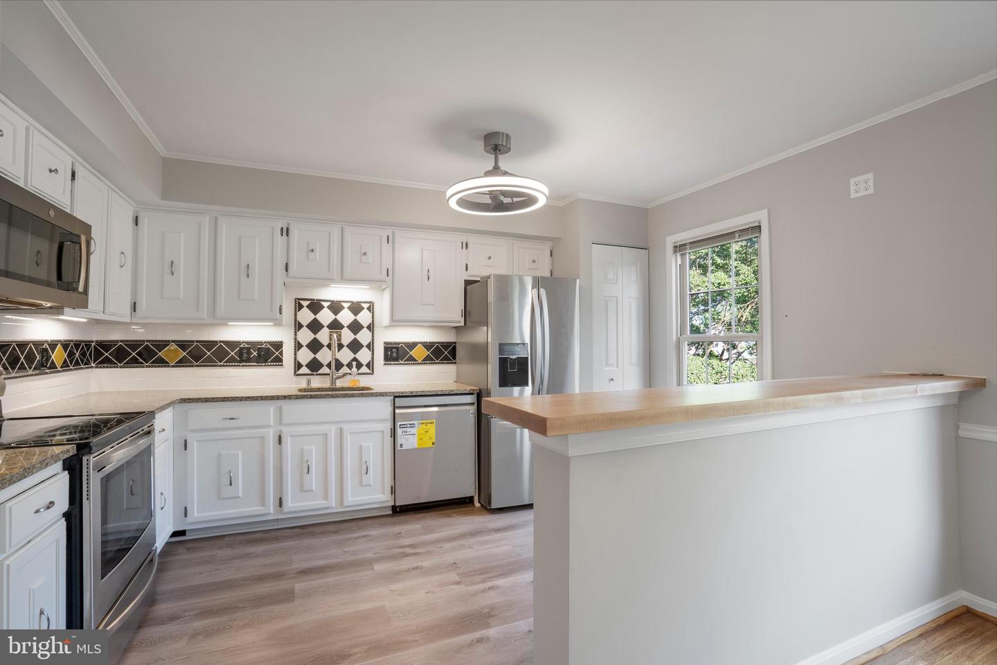 5503 AKRIDGE CT, FAIRFAX, Virginia 22032, 3 Bedrooms Bedrooms, 5 Rooms Rooms,3 BathroomsBathrooms,Residential,For sale,5503 AKRIDGE CT,VAFX2245692 MLS # VAFX2245692