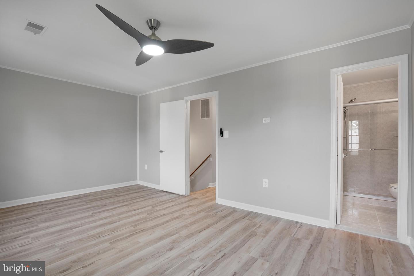 5503 AKRIDGE CT, FAIRFAX, Virginia 22032, 3 Bedrooms Bedrooms, 5 Rooms Rooms,3 BathroomsBathrooms,Residential,For sale,5503 AKRIDGE CT,VAFX2245692 MLS # VAFX2245692