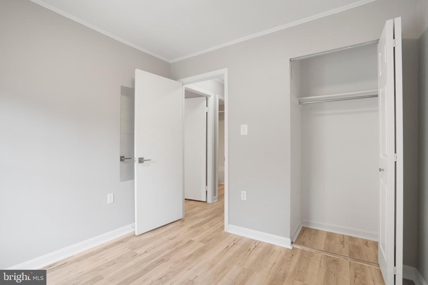5503 AKRIDGE CT, FAIRFAX, Virginia 22032, 3 Bedrooms Bedrooms, 5 Rooms Rooms,3 BathroomsBathrooms,Residential,For sale,5503 AKRIDGE CT,VAFX2245692 MLS # VAFX2245692