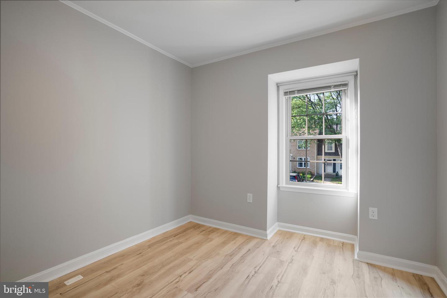 5503 AKRIDGE CT, FAIRFAX, Virginia 22032, 3 Bedrooms Bedrooms, 5 Rooms Rooms,3 BathroomsBathrooms,Residential,For sale,5503 AKRIDGE CT,VAFX2245692 MLS # VAFX2245692