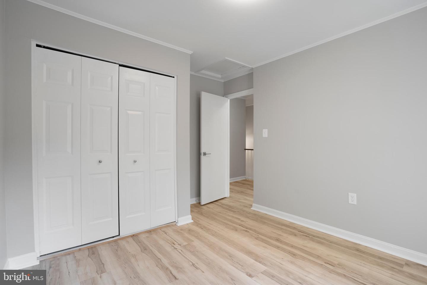 5503 AKRIDGE CT, FAIRFAX, Virginia 22032, 3 Bedrooms Bedrooms, 5 Rooms Rooms,3 BathroomsBathrooms,Residential,For sale,5503 AKRIDGE CT,VAFX2245692 MLS # VAFX2245692