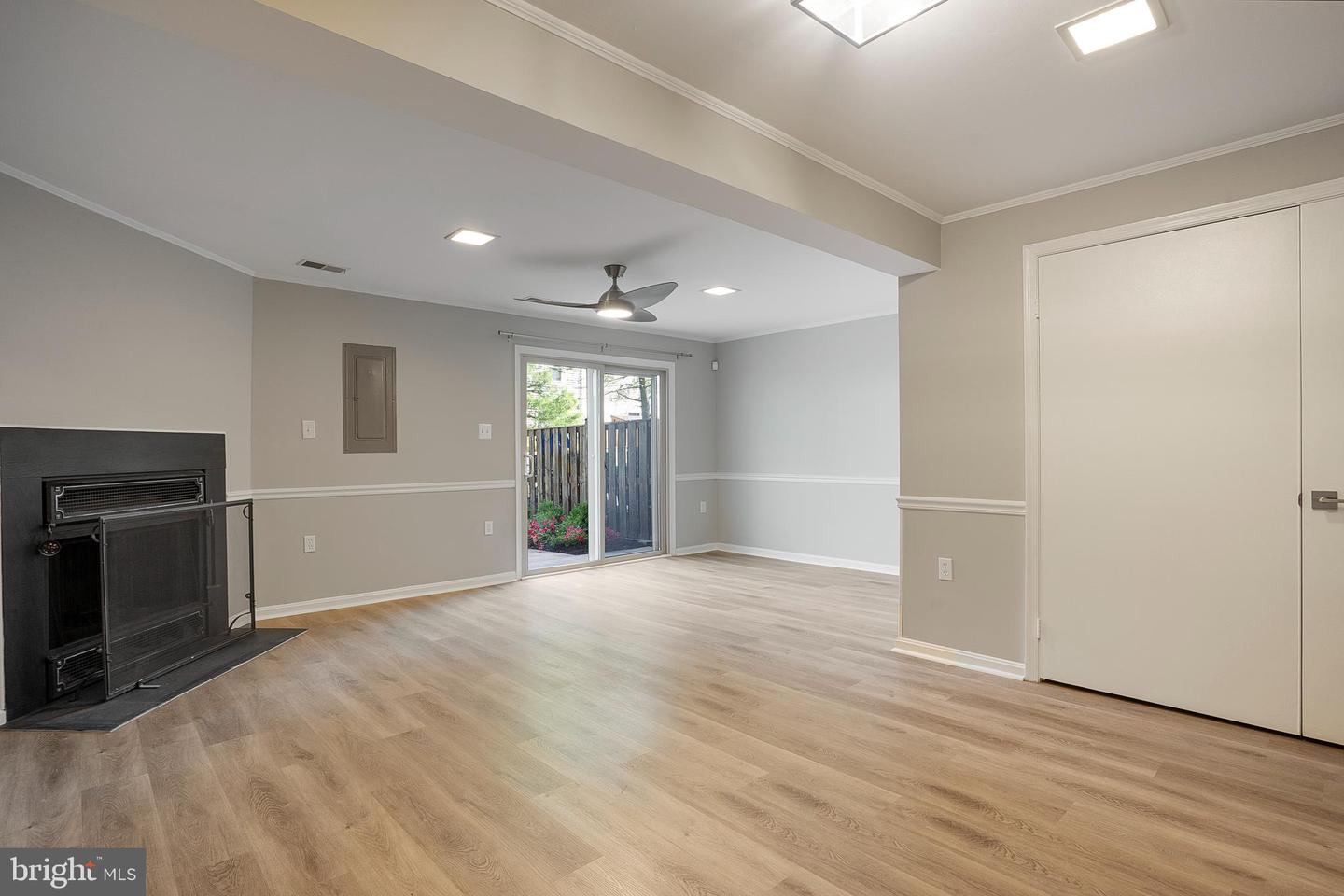 5503 AKRIDGE CT, FAIRFAX, Virginia 22032, 3 Bedrooms Bedrooms, 5 Rooms Rooms,3 BathroomsBathrooms,Residential,For sale,5503 AKRIDGE CT,VAFX2245692 MLS # VAFX2245692
