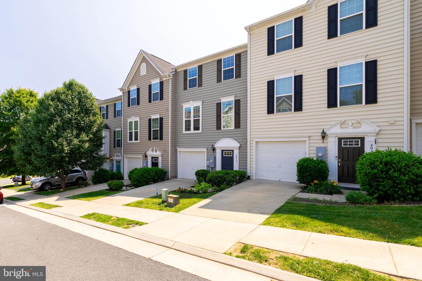 2015 ELM TREE CT, CHARLOTTESVILLE, Virginia 22911, 3 Bedrooms Bedrooms, ,3 BathroomsBathrooms,Residential,For sale,2015 ELM TREE CT,VAAB2001002 MLS # VAAB2001002