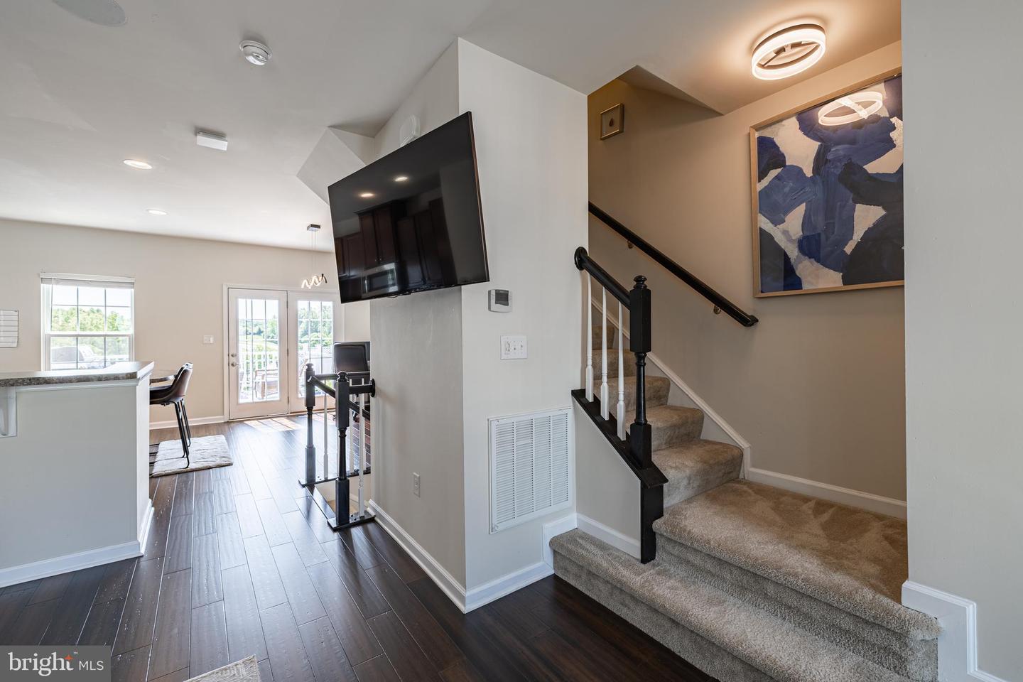 2015 ELM TREE CT, CHARLOTTESVILLE, Virginia 22911, 3 Bedrooms Bedrooms, ,3 BathroomsBathrooms,Residential,For sale,2015 ELM TREE CT,VAAB2001002 MLS # VAAB2001002