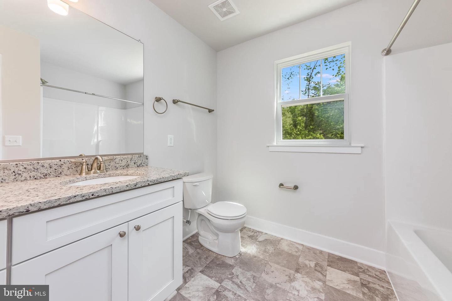 406 WESTOVER PKWY, LOCUST GROVE, Virginia 22508, 4 Bedrooms Bedrooms, ,2 BathroomsBathrooms,Residential,For sale,406 WESTOVER PKWY,VAOR2009846 MLS # VAOR2009846