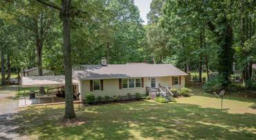 147 EDGE HILL LN, HEATHSVILLE, Virginia 22473, 3 Bedrooms Bedrooms, ,2 BathroomsBathrooms,Residential,For sale,147 EDGE HILL LN,VANV2001636 MLS # VANV2001636