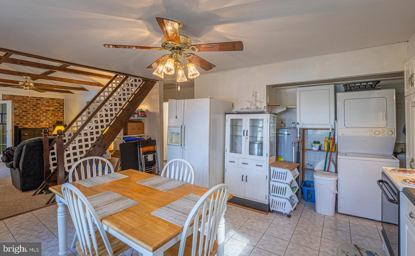 792 OAK HILL RD, LANCASTER, Virginia 22503, 2 Bedrooms Bedrooms, ,2 BathroomsBathrooms,Residential,For sale,792 OAK HILL RD,VALV2000828 MLS # VALV2000828