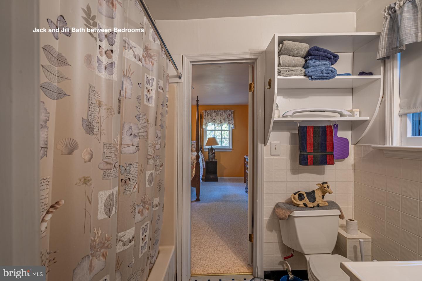 792 OAK HILL RD, LANCASTER, Virginia 22503, 2 Bedrooms Bedrooms, ,2 BathroomsBathrooms,Residential,For sale,792 OAK HILL RD,VALV2000828 MLS # VALV2000828