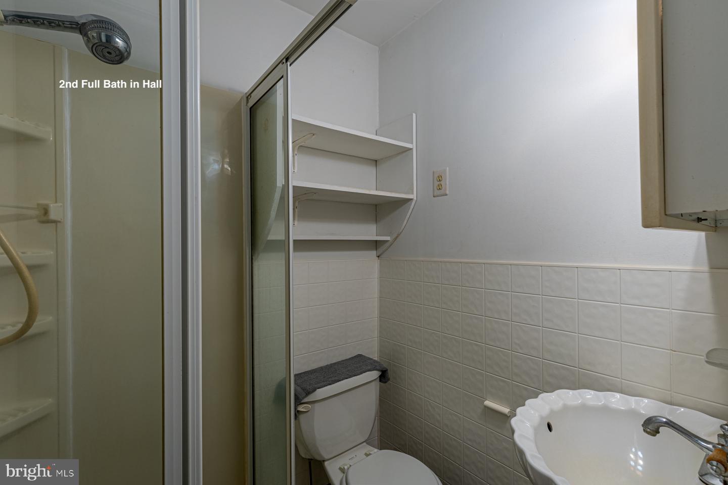 792 OAK HILL RD, LANCASTER, Virginia 22503, 2 Bedrooms Bedrooms, ,2 BathroomsBathrooms,Residential,For sale,792 OAK HILL RD,VALV2000828 MLS # VALV2000828