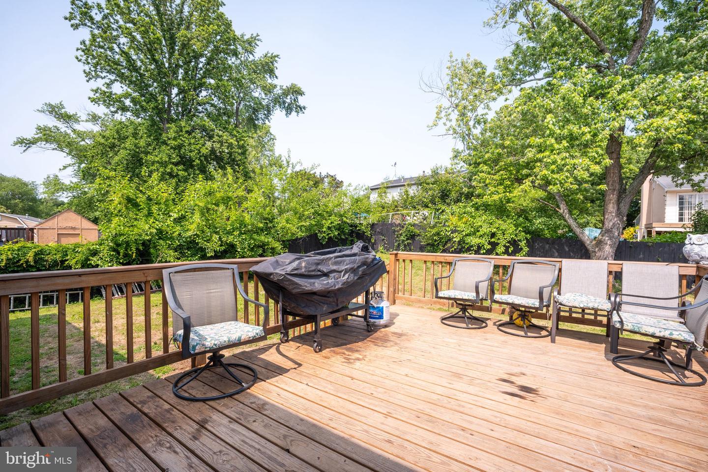 13717 GREENWOOD DR, WOODBRIDGE, Virginia 22193, 4 Bedrooms Bedrooms, ,2 BathroomsBathrooms,Residential,For sale,13717 GREENWOOD DR,VAPW2096354 MLS # VAPW2096354