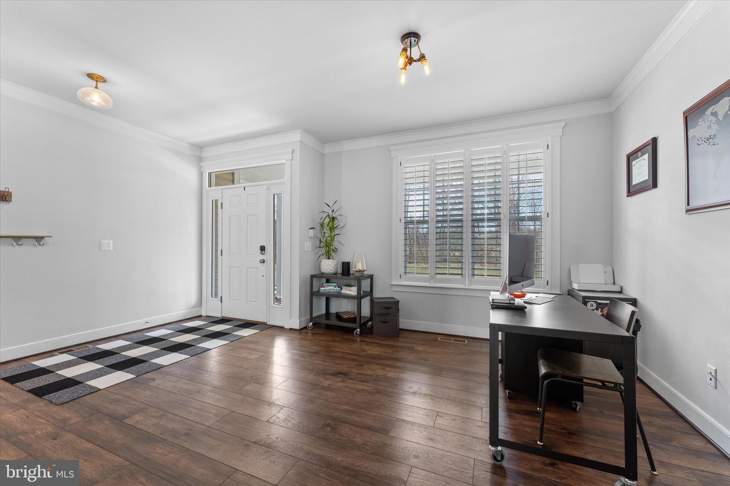 17968 RIDGEWOOD PL, ROUND HILL, Virginia 20141, 4 Bedrooms Bedrooms, 9 Rooms Rooms,4 BathroomsBathrooms,Residential,For sale,17968 RIDGEWOOD PL,VALO2098834 MLS # VALO2098834