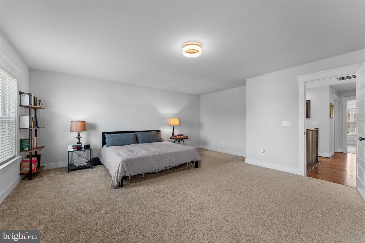 17968 RIDGEWOOD PL, ROUND HILL, Virginia 20141, 4 Bedrooms Bedrooms, 9 Rooms Rooms,4 BathroomsBathrooms,Residential,For sale,17968 RIDGEWOOD PL,VALO2098834 MLS # VALO2098834