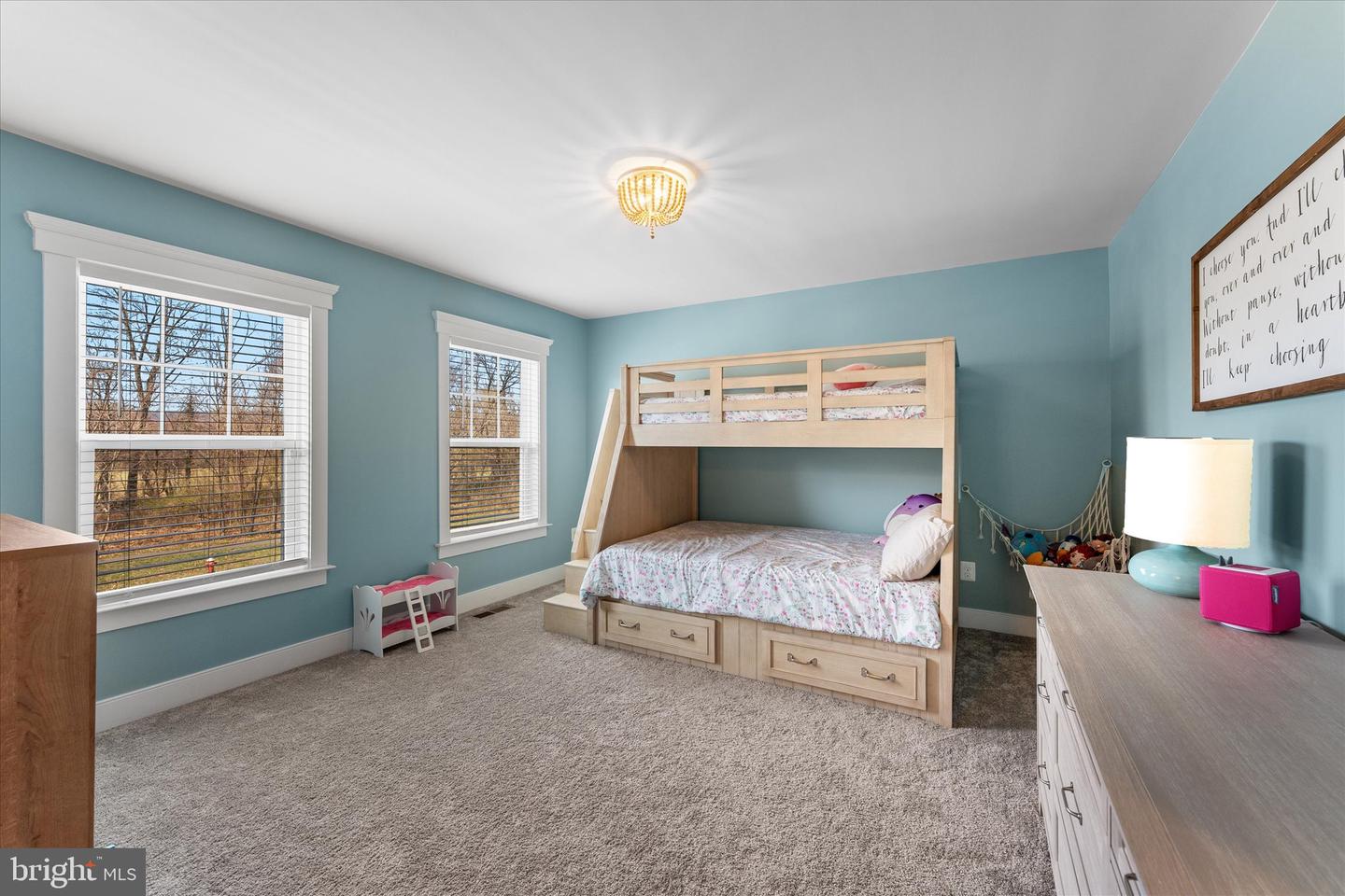 17968 RIDGEWOOD PL, ROUND HILL, Virginia 20141, 4 Bedrooms Bedrooms, 9 Rooms Rooms,4 BathroomsBathrooms,Residential,For sale,17968 RIDGEWOOD PL,VALO2098834 MLS # VALO2098834