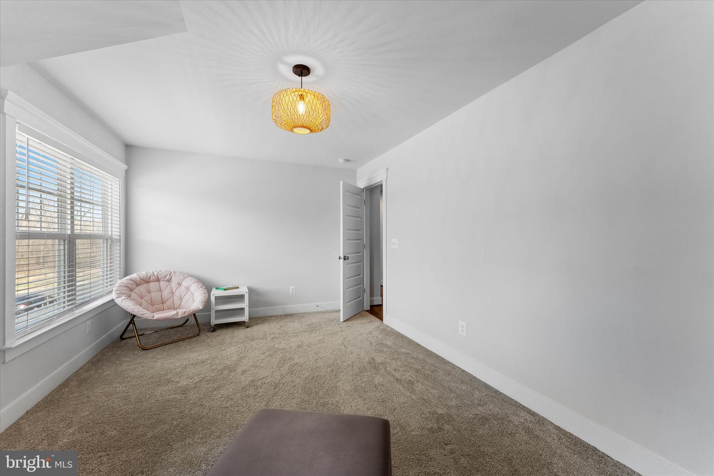 17968 RIDGEWOOD PL, ROUND HILL, Virginia 20141, 4 Bedrooms Bedrooms, 9 Rooms Rooms,4 BathroomsBathrooms,Residential,For sale,17968 RIDGEWOOD PL,VALO2098834 MLS # VALO2098834