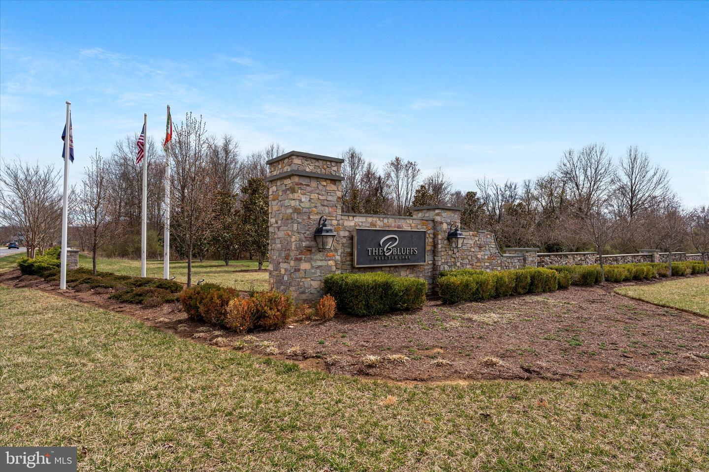 17968 RIDGEWOOD PL, ROUND HILL, Virginia 20141, 4 Bedrooms Bedrooms, 9 Rooms Rooms,4 BathroomsBathrooms,Residential,For sale,17968 RIDGEWOOD PL,VALO2098834 MLS # VALO2098834