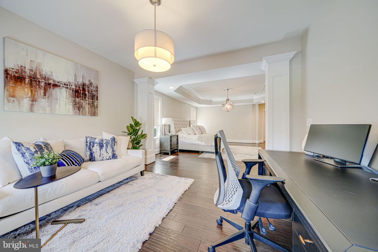 6513 MANOR RIDGE CT, FALLS CHURCH, Virginia 22043, 5 Bedrooms Bedrooms, ,5 BathroomsBathrooms,Residential,For sale,6513 MANOR RIDGE CT,VAFX2245278 MLS # VAFX2245278