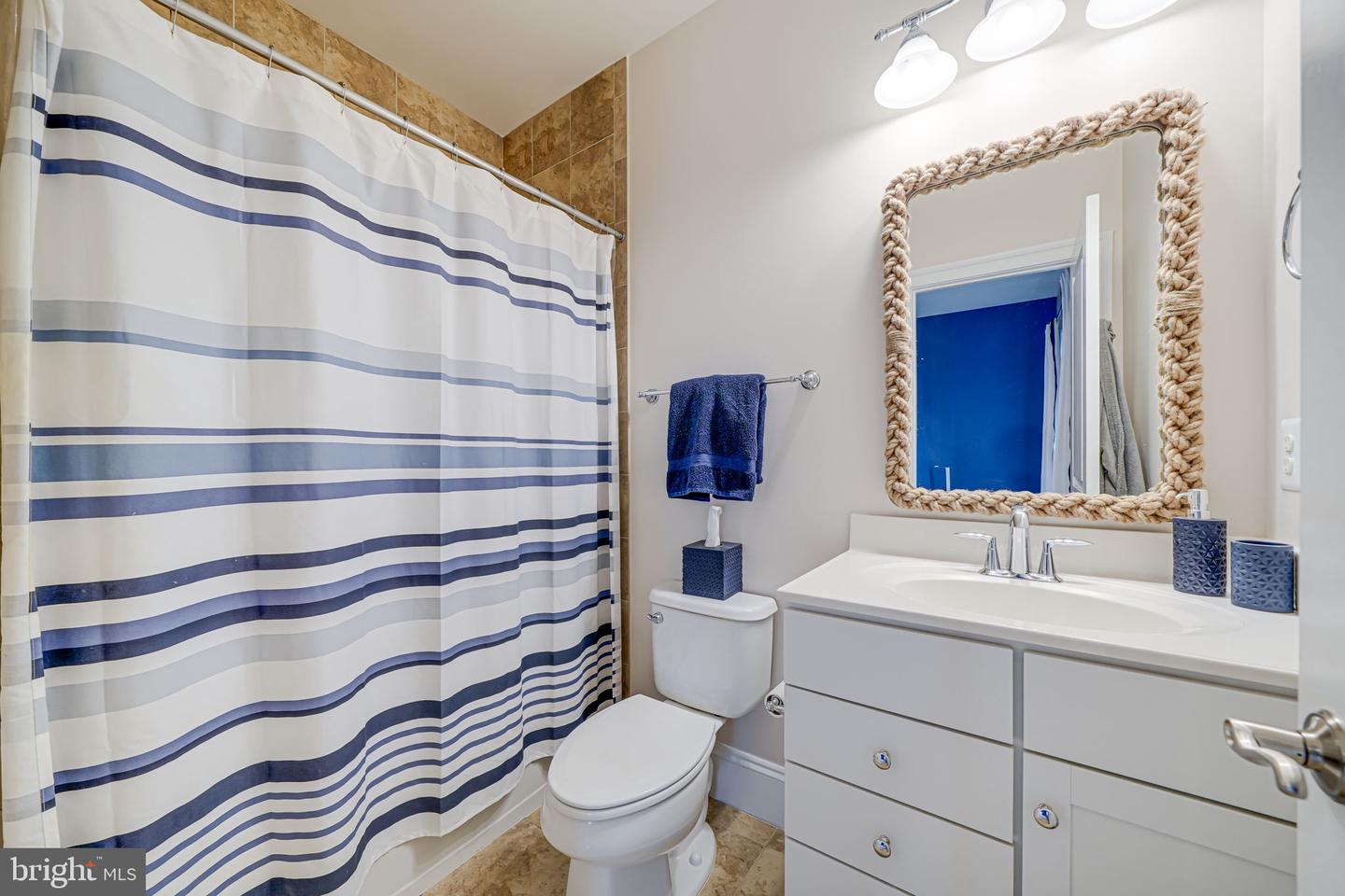 6513 MANOR RIDGE CT, FALLS CHURCH, Virginia 22043, 5 Bedrooms Bedrooms, ,5 BathroomsBathrooms,Residential,For sale,6513 MANOR RIDGE CT,VAFX2245278 MLS # VAFX2245278