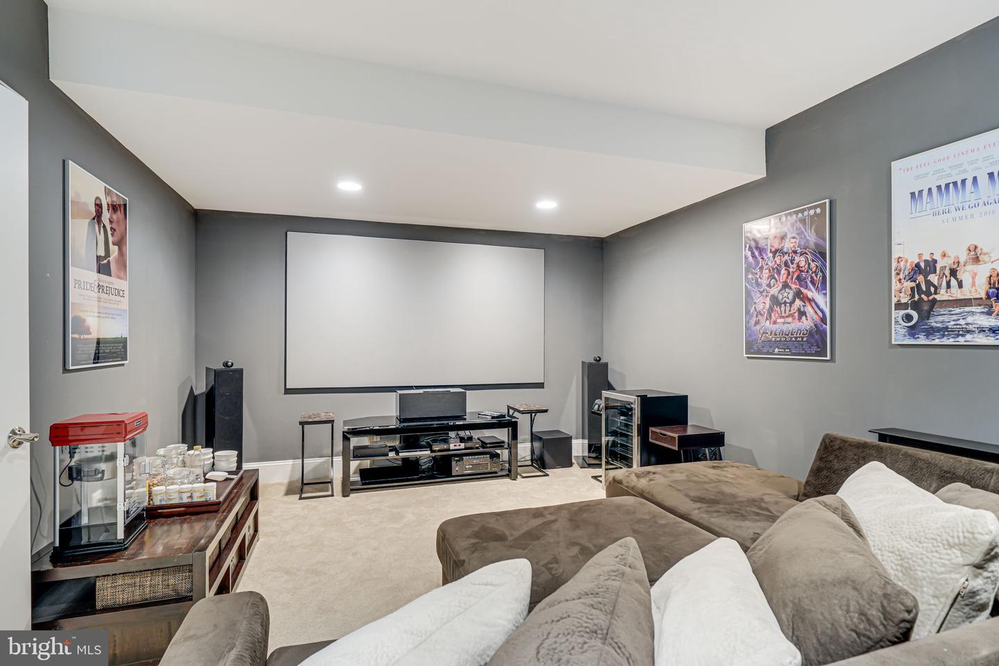 6513 MANOR RIDGE CT, FALLS CHURCH, Virginia 22043, 5 Bedrooms Bedrooms, ,5 BathroomsBathrooms,Residential,For sale,6513 MANOR RIDGE CT,VAFX2245278 MLS # VAFX2245278