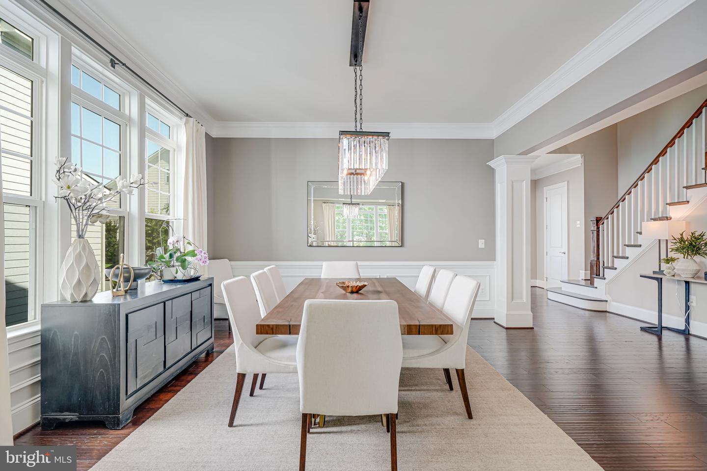 6513 MANOR RIDGE CT, FALLS CHURCH, Virginia 22043, 5 Bedrooms Bedrooms, ,5 BathroomsBathrooms,Residential,For sale,6513 MANOR RIDGE CT,VAFX2245278 MLS # VAFX2245278