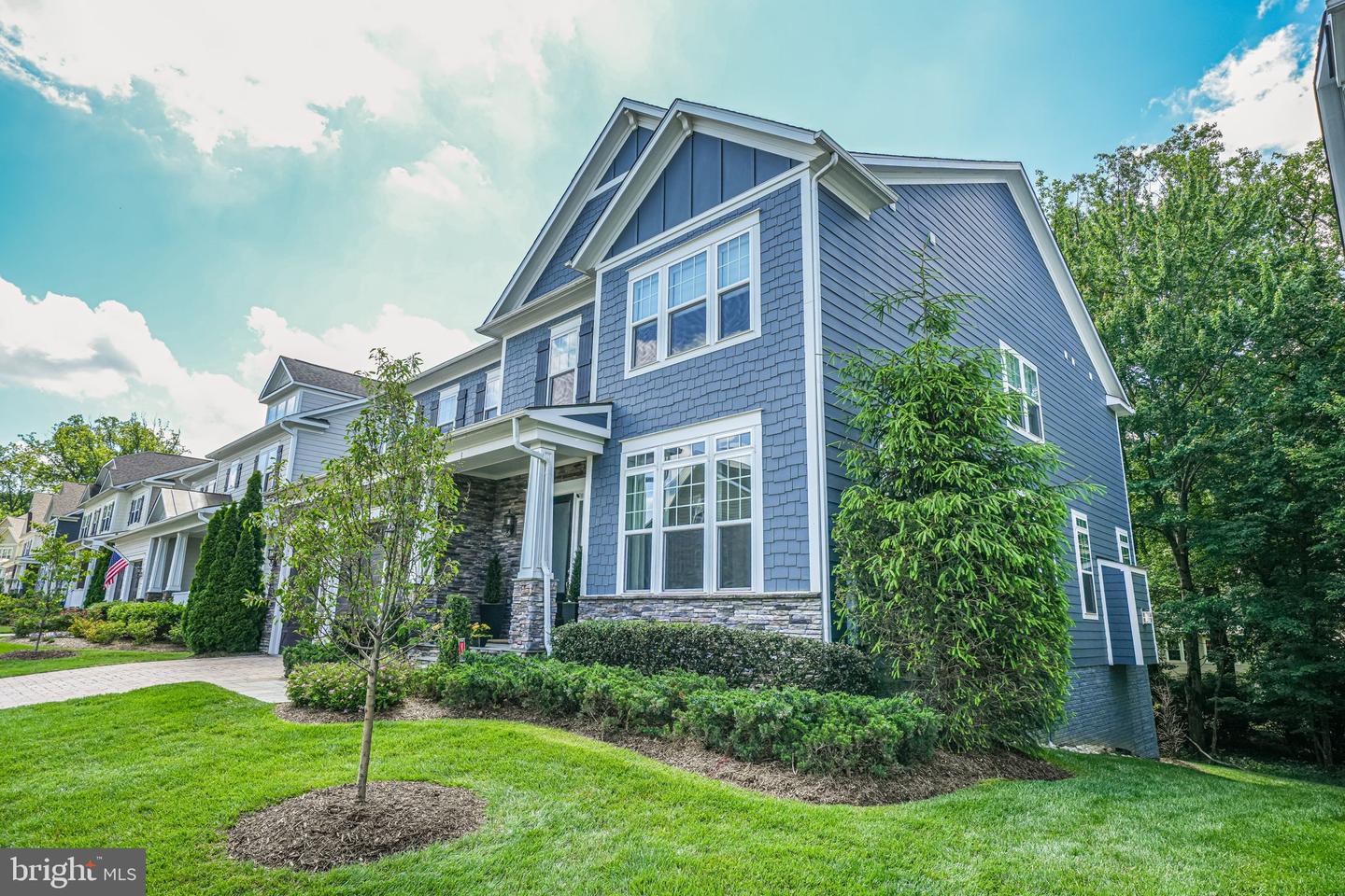 6513 MANOR RIDGE CT, FALLS CHURCH, Virginia 22043, 5 Bedrooms Bedrooms, ,5 BathroomsBathrooms,Residential,For sale,6513 MANOR RIDGE CT,VAFX2245278 MLS # VAFX2245278