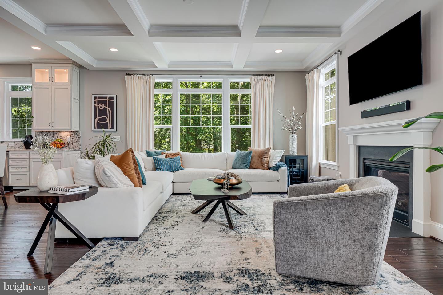 6513 MANOR RIDGE CT, FALLS CHURCH, Virginia 22043, 5 Bedrooms Bedrooms, ,5 BathroomsBathrooms,Residential,For sale,6513 MANOR RIDGE CT,VAFX2245278 MLS # VAFX2245278