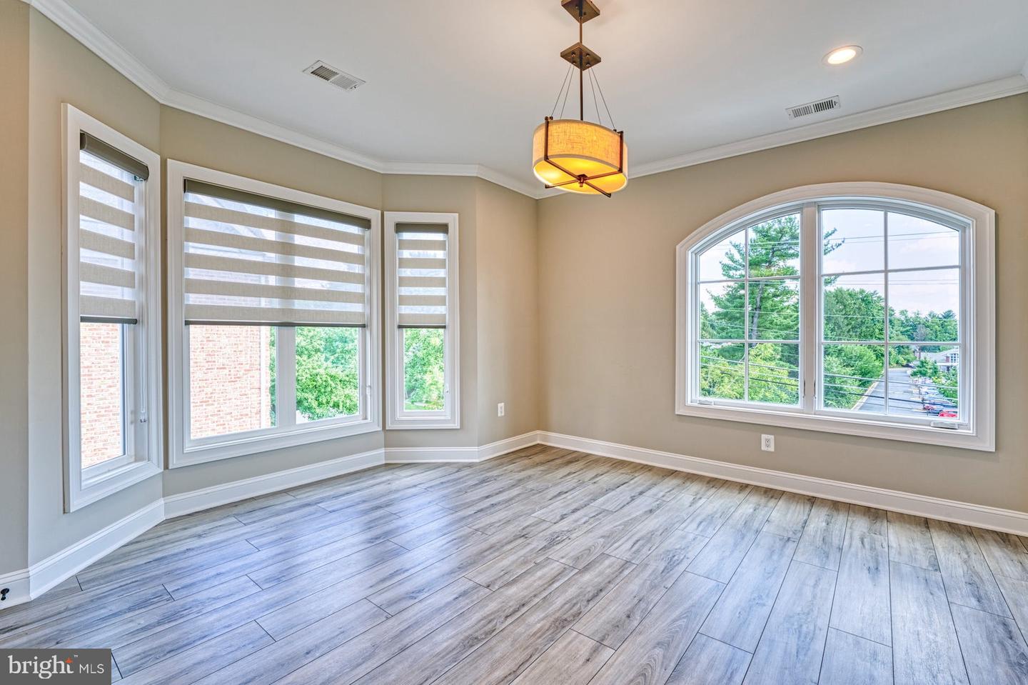 1600 GREAT FALLS ST, MCLEAN, Virginia 22101, 6 Bedrooms Bedrooms, ,5 BathroomsBathrooms,Residential,For sale,1600 GREAT FALLS ST,VAFX2245494 MLS # VAFX2245494