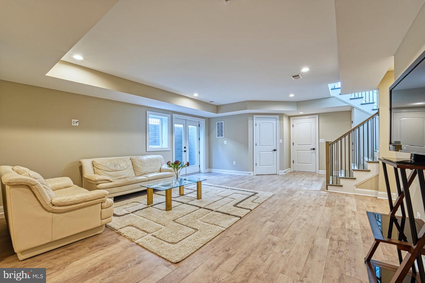 1600 GREAT FALLS ST, MCLEAN, Virginia 22101, 6 Bedrooms Bedrooms, ,5 BathroomsBathrooms,Residential,For sale,1600 GREAT FALLS ST,VAFX2245494 MLS # VAFX2245494