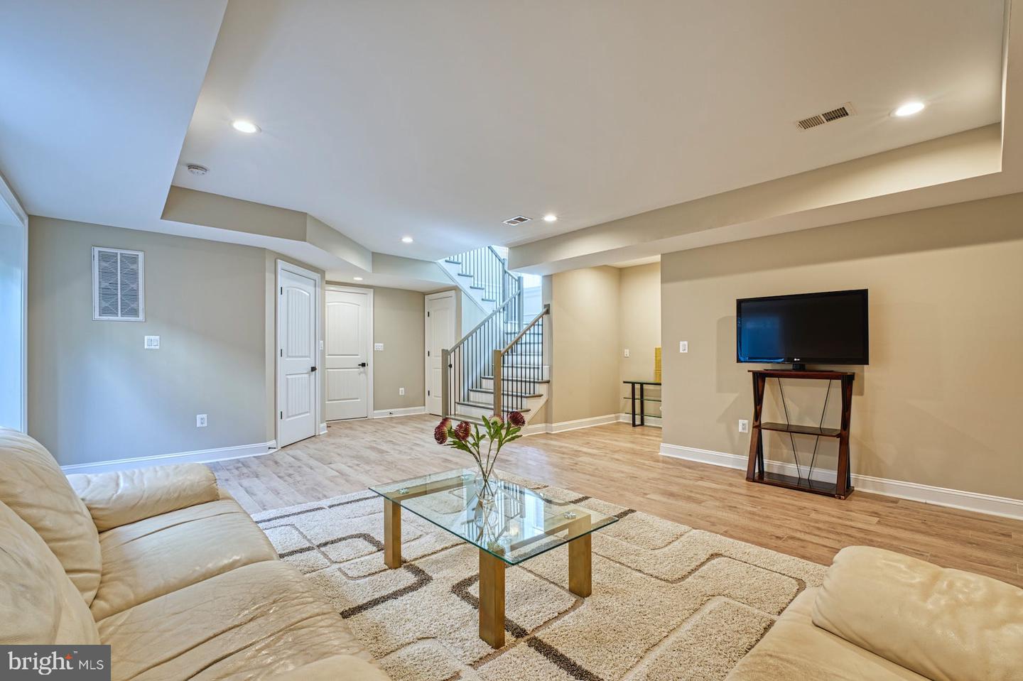 1600 GREAT FALLS ST, MCLEAN, Virginia 22101, 6 Bedrooms Bedrooms, ,5 BathroomsBathrooms,Residential,For sale,1600 GREAT FALLS ST,VAFX2245494 MLS # VAFX2245494