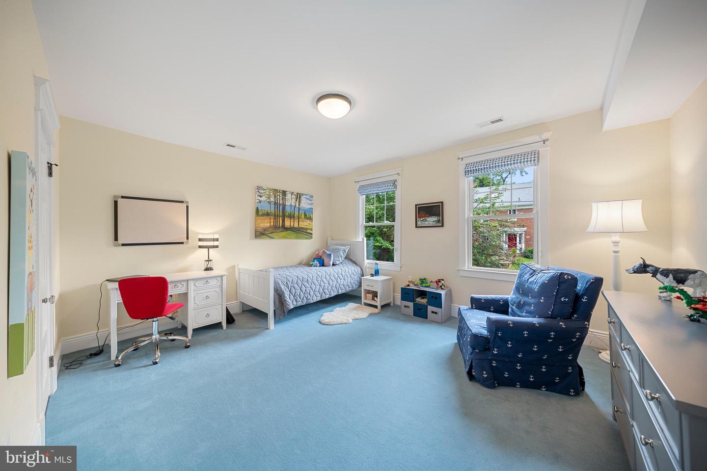 2811 35TH ST NW, WASHINGTON, District Of Columbia 20007, 7 Bedrooms Bedrooms, ,5 BathroomsBathrooms,Residential,For sale,2811 35TH ST NW,DCDC2204172 MLS # DCDC2204172