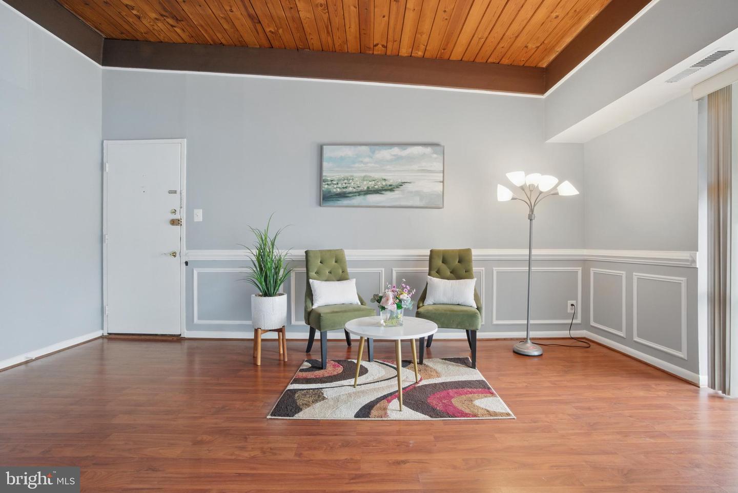 4379 AMERICANA DR #201, ANNANDALE, Virginia 22003, 1 Bedroom Bedrooms, ,1 BathroomBathrooms,Residential,For sale,4379 AMERICANA DR #201,VAFX2245652 MLS # VAFX2245652