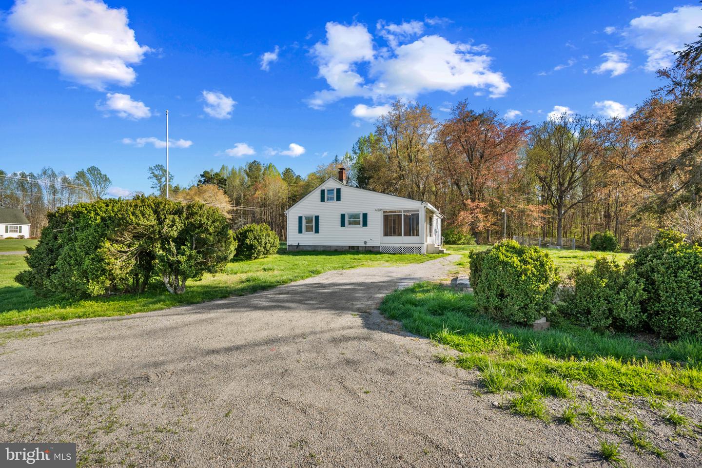 2143 MOUNT PLEASANT CHURCH RD, MINERAL, Virginia 23117, 2 Bedrooms Bedrooms, ,2 BathroomsBathrooms,Residential,For sale,2143 MOUNT PLEASANT CHURCH RD,VALA2007976 MLS # VALA2007976