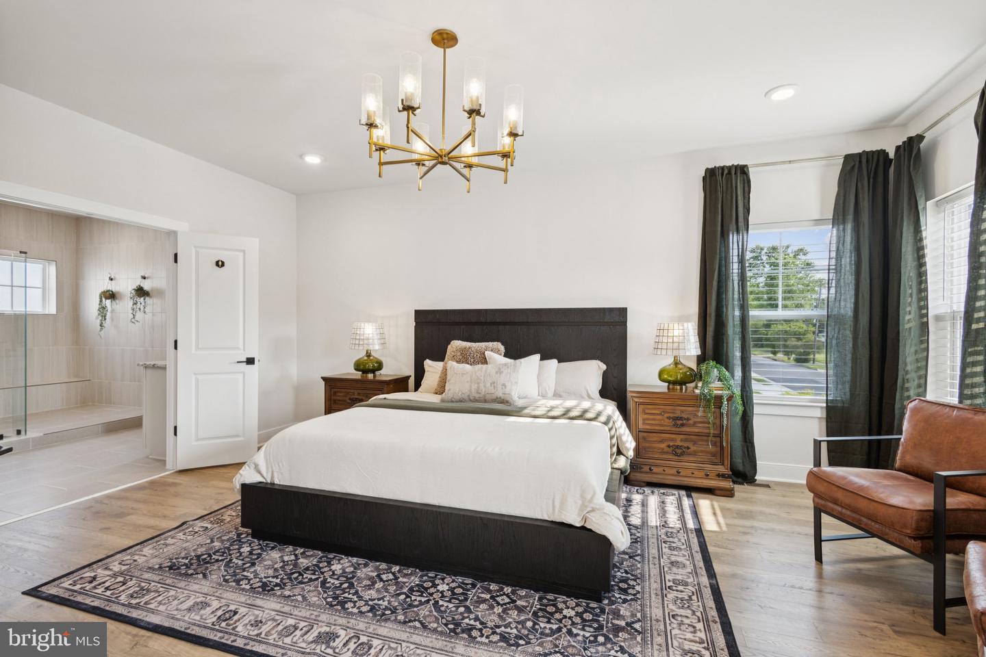 3880 HILLVIEW CT, ALEXANDRIA, Virginia 22310, 5 Bedrooms Bedrooms, ,3 BathroomsBathrooms,Residential,For sale,3880 HILLVIEW CT,VAFX2245332 MLS # VAFX2245332