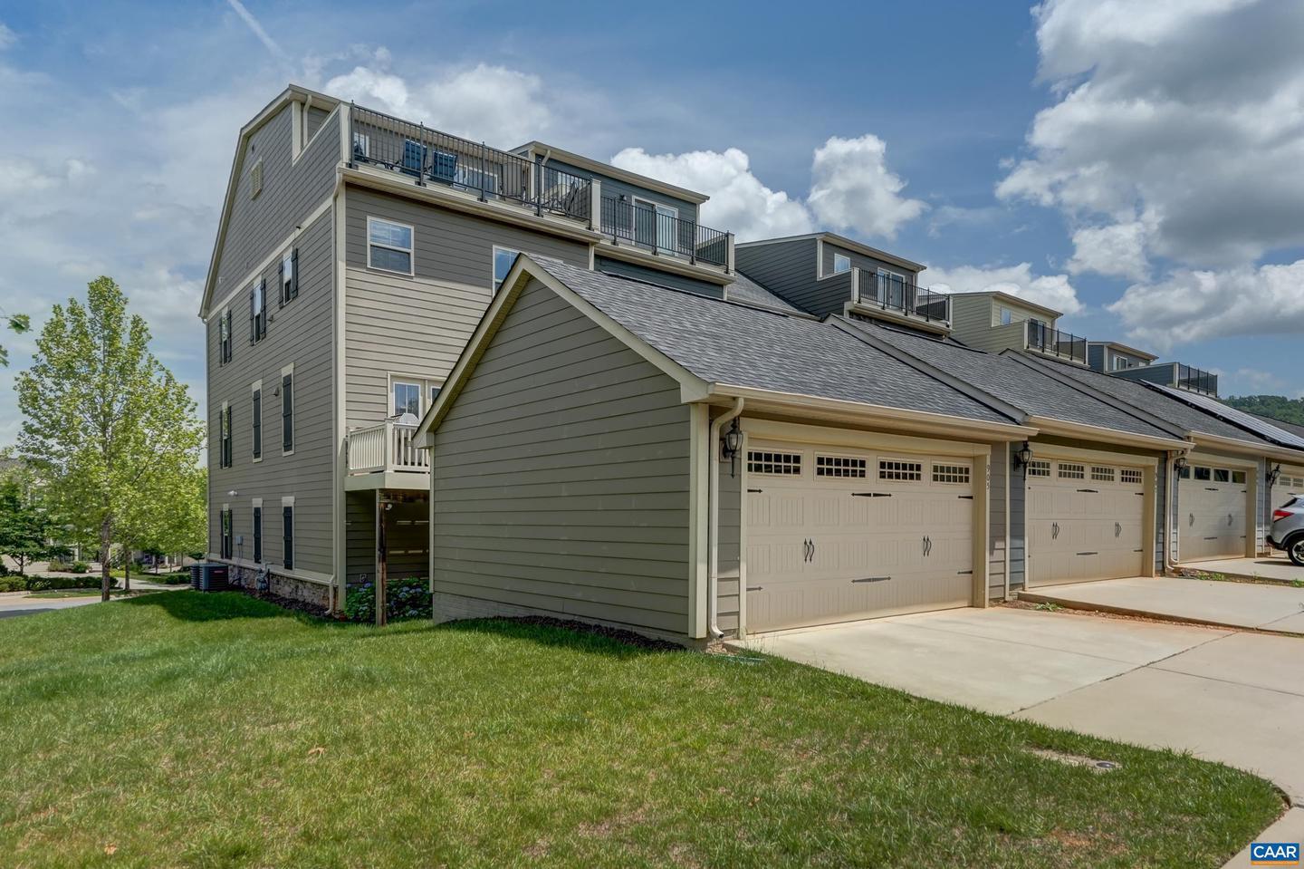 905 FLAT WATERS LN, CHARLOTTESVILLE, Virginia 22911, 4 Bedrooms Bedrooms, ,3 BathroomsBathrooms,Residential,For sale,905 FLAT WATERS LN,665348 MLS # 665348