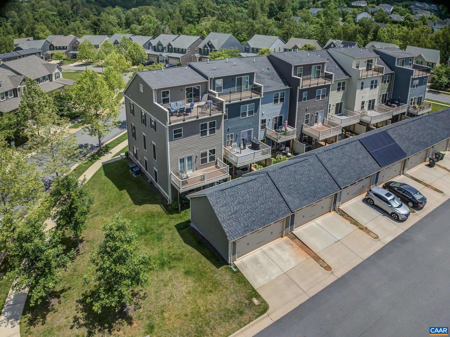 905 FLAT WATERS LN, CHARLOTTESVILLE, Virginia 22911, 4 Bedrooms Bedrooms, ,3 BathroomsBathrooms,Residential,For sale,905 FLAT WATERS LN,665348 MLS # 665348