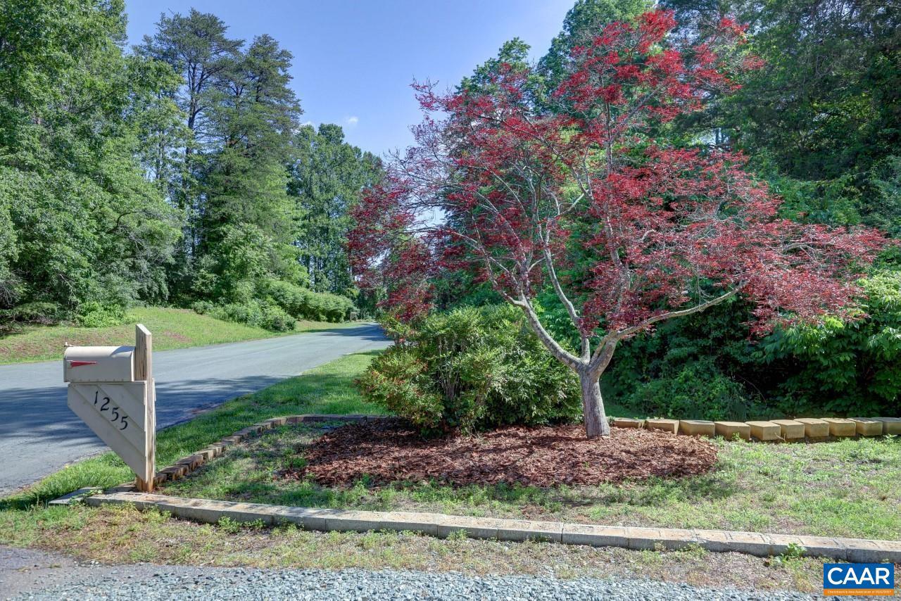 1255 COPPERSTONE DR, CHARLOTTESVILLE, Virginia 22902, 2 Bedrooms Bedrooms, ,2 BathroomsBathrooms,Residential,For sale,1255 COPPERSTONE DR,665356 MLS # 665356