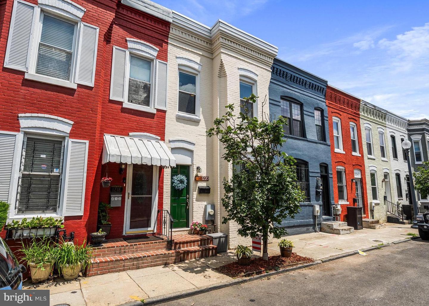 1220 WYLIE ST NE, WASHINGTON, District Of Columbia 20002, 3 Bedrooms Bedrooms, ,1 BathroomBathrooms,Residential,For sale,1220 WYLIE ST NE,DCDC2204152 MLS # DCDC2204152