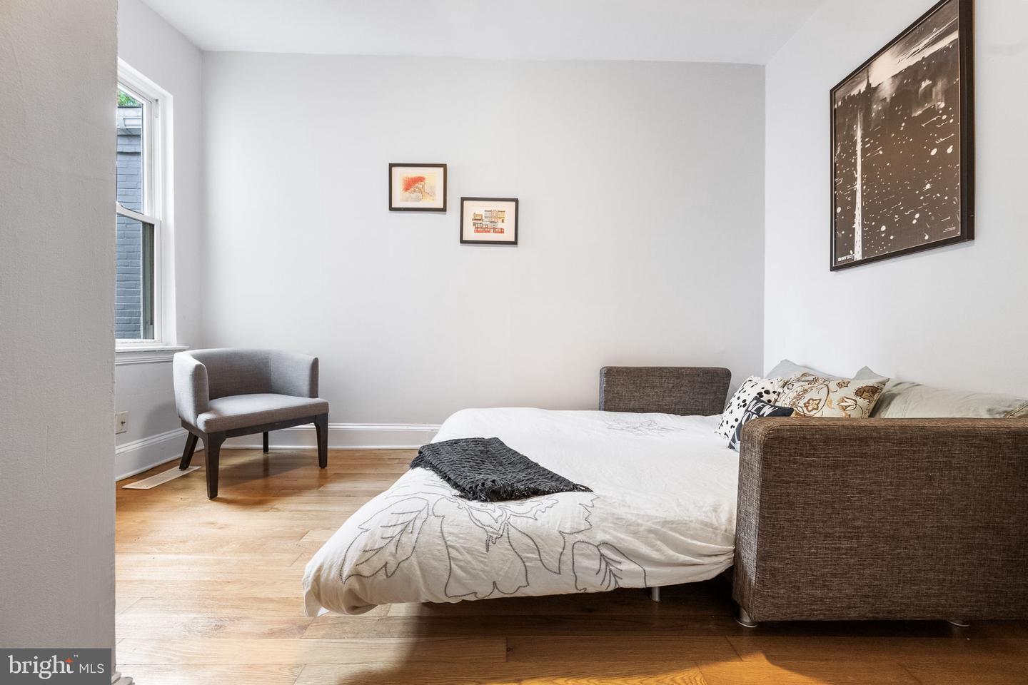 1220 WYLIE ST NE, WASHINGTON, District Of Columbia 20002, 3 Bedrooms Bedrooms, ,1 BathroomBathrooms,Residential,For sale,1220 WYLIE ST NE,DCDC2204152 MLS # DCDC2204152