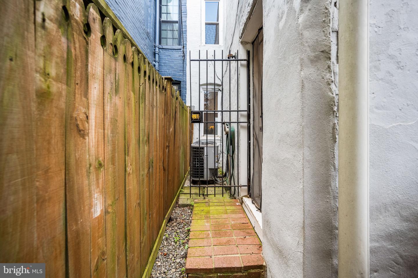 1220 WYLIE ST NE, WASHINGTON, District Of Columbia 20002, 3 Bedrooms Bedrooms, ,1 BathroomBathrooms,Residential,For sale,1220 WYLIE ST NE,DCDC2204152 MLS # DCDC2204152