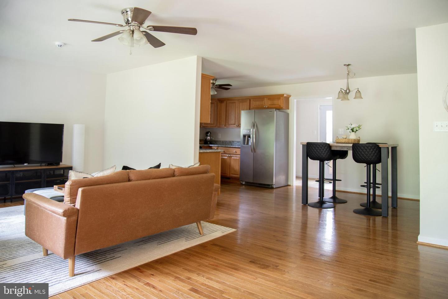 5588 COURTNEYS CORNER RD, SUMERDUCK, Virginia 22742, 2 Bedrooms Bedrooms, ,2 BathroomsBathrooms,Residential,For sale,5588 COURTNEYS CORNER RD,VAFQ2016942 MLS # VAFQ2016942