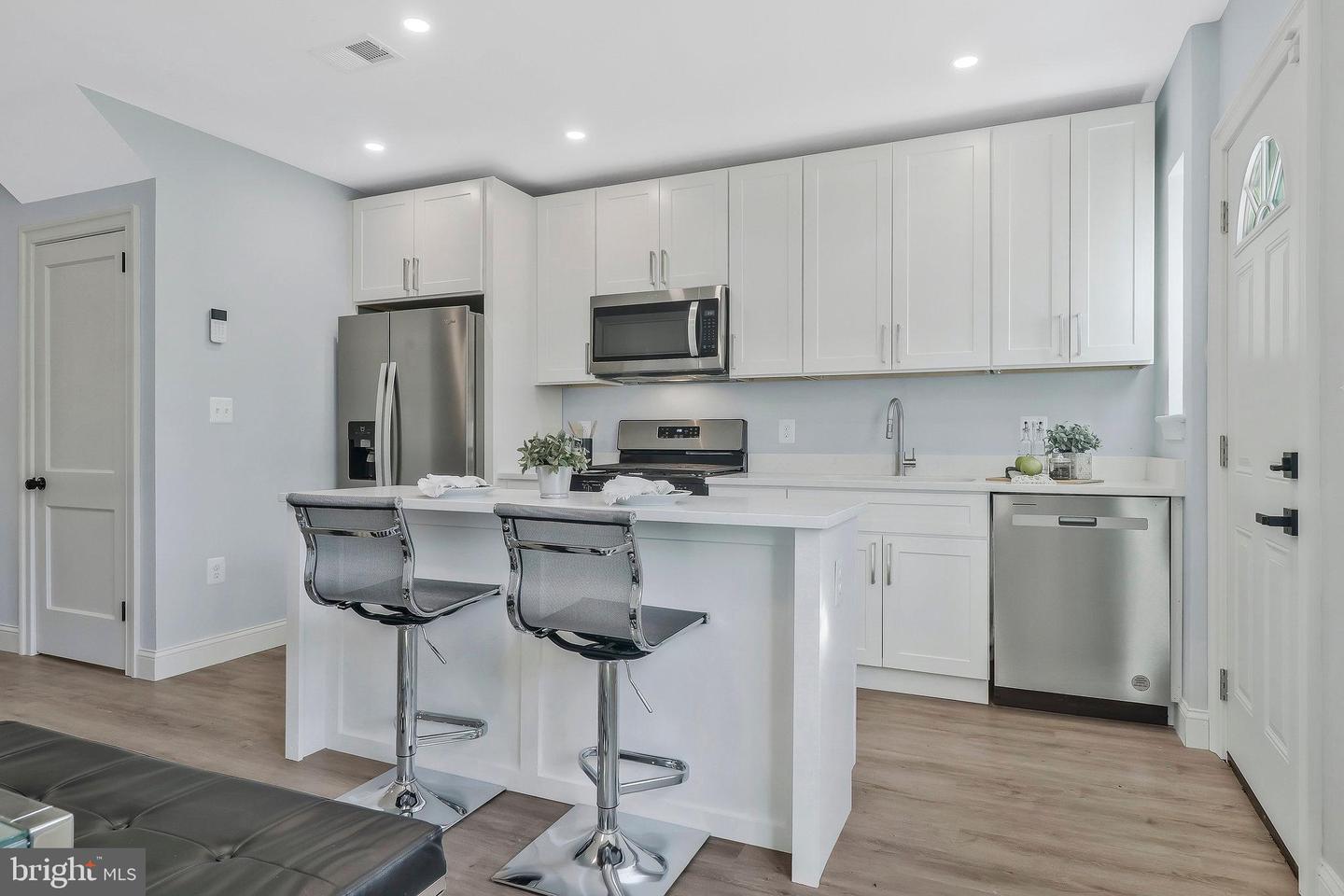 1515 MONTANA AVE NE, WASHINGTON, District Of Columbia 20018, 3 Bedrooms Bedrooms, ,3 BathroomsBathrooms,Residential,For sale,1515 MONTANA AVE NE,DCDC2204232 MLS # DCDC2204232