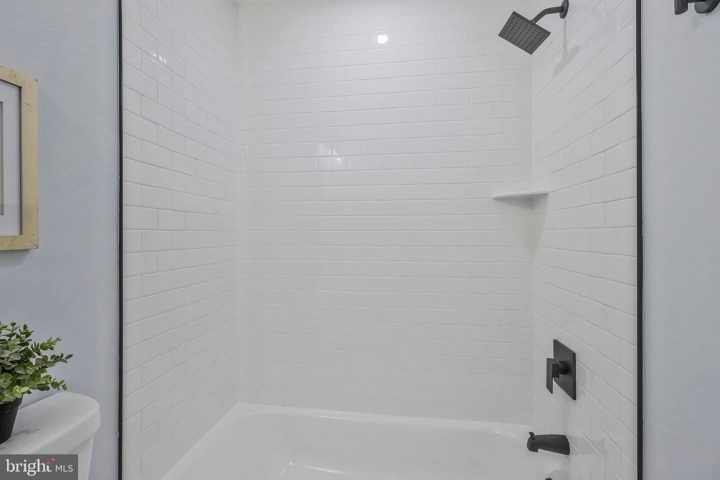 1515 MONTANA AVE NE, WASHINGTON, District Of Columbia 20018, 3 Bedrooms Bedrooms, ,3 BathroomsBathrooms,Residential,For sale,1515 MONTANA AVE NE,DCDC2204232 MLS # DCDC2204232
