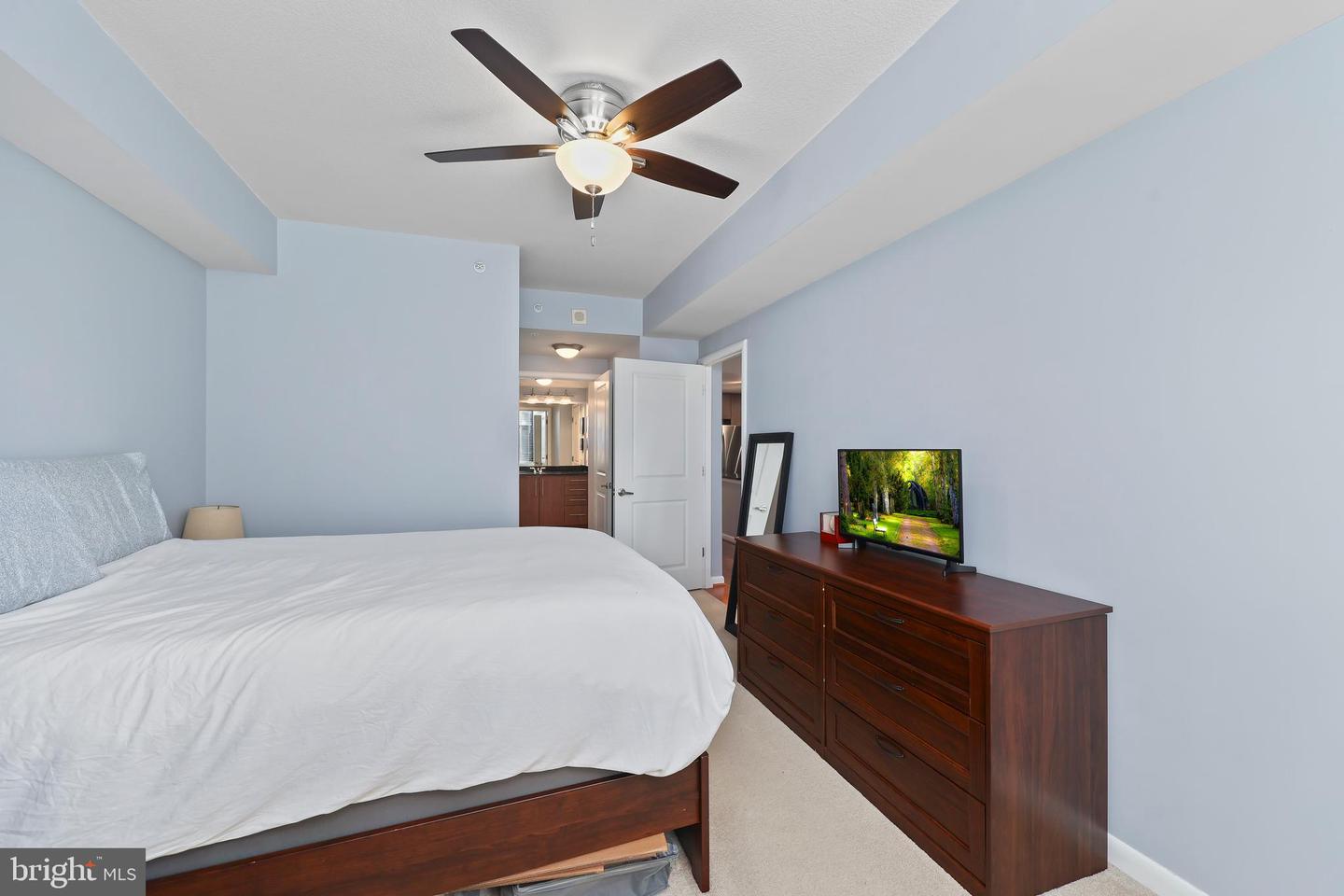 1021 N GARFIELD ST #328, ARLINGTON, Virginia 22201, 1 Bedroom Bedrooms, ,1 BathroomBathrooms,Residential,For sale,1021 N GARFIELD ST #328,VAAR2058754 MLS # VAAR2058754