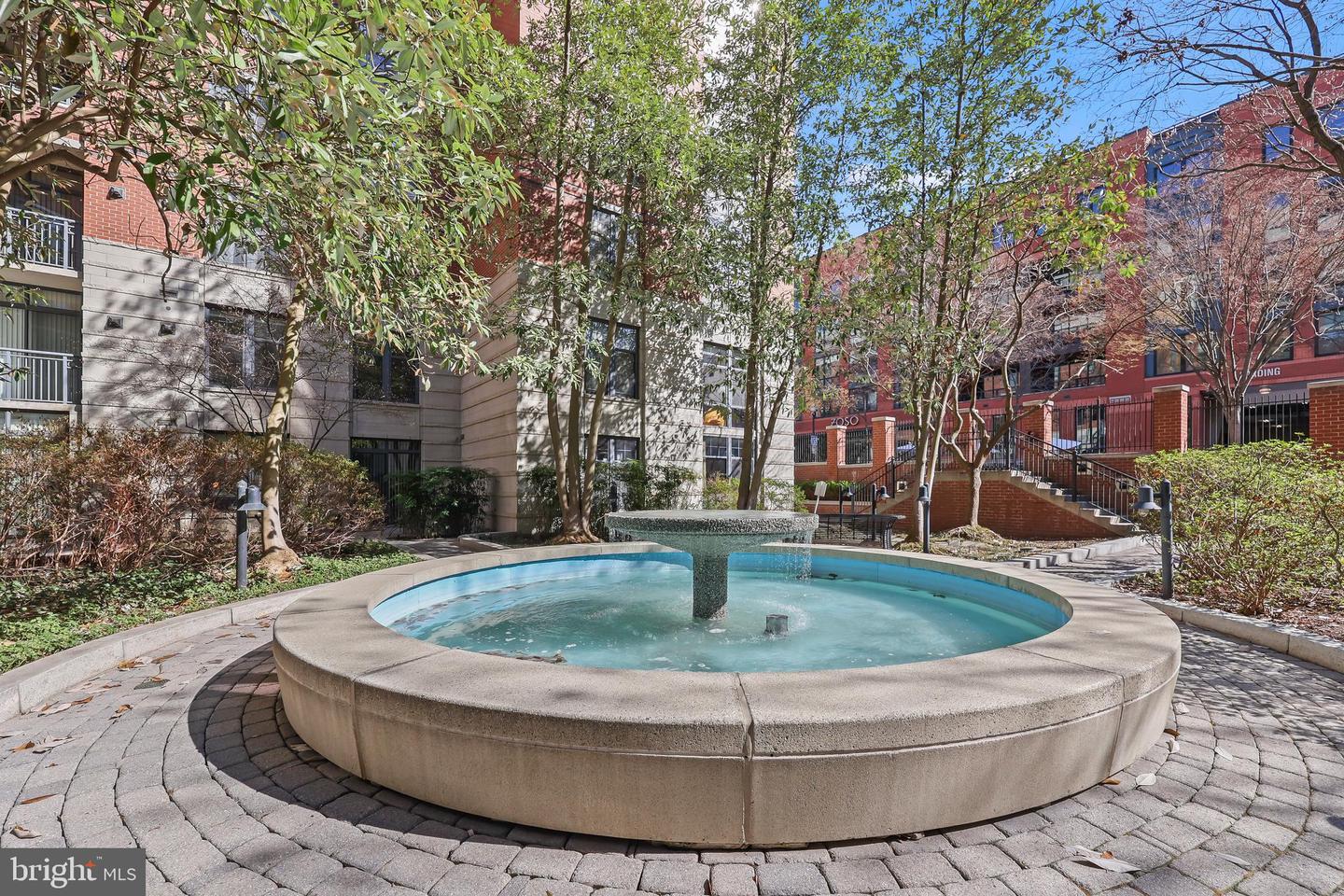 1021 N GARFIELD ST #328, ARLINGTON, Virginia 22201, 1 Bedroom Bedrooms, ,1 BathroomBathrooms,Residential,For sale,1021 N GARFIELD ST #328,VAAR2058754 MLS # VAAR2058754