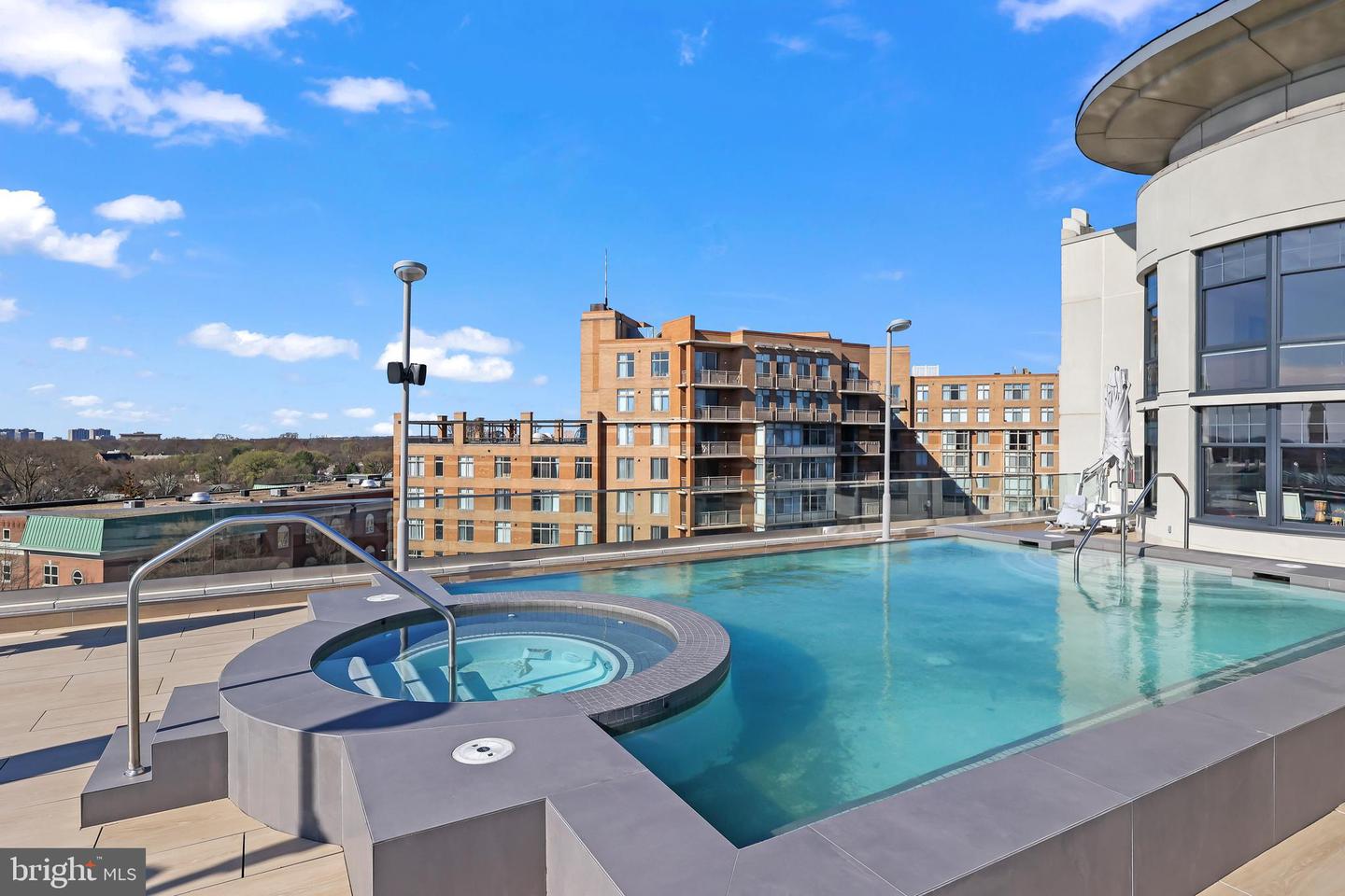 1021 N GARFIELD ST #328, ARLINGTON, Virginia 22201, 1 Bedroom Bedrooms, ,1 BathroomBathrooms,Residential,For sale,1021 N GARFIELD ST #328,VAAR2058754 MLS # VAAR2058754