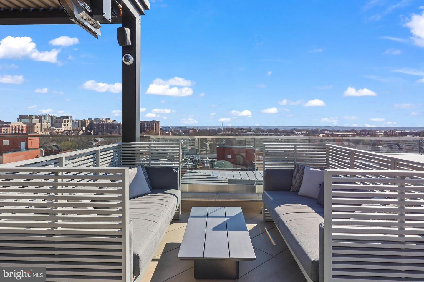 1021 N GARFIELD ST #328, ARLINGTON, Virginia 22201, 1 Bedroom Bedrooms, ,1 BathroomBathrooms,Residential,For sale,1021 N GARFIELD ST #328,VAAR2058754 MLS # VAAR2058754