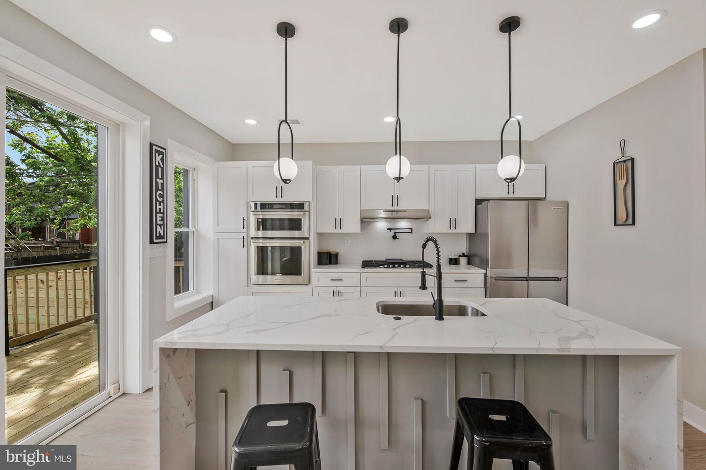 1713 4TH ST NW, WASHINGTON, District Of Columbia 20001, 3 Bedrooms Bedrooms, ,2 BathroomsBathrooms,Residential,For sale,1713 4TH ST NW,DCDC2204236 MLS # DCDC2204236