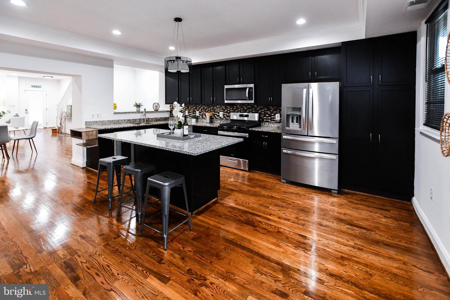 4504 NEW HAMPSHIRE AVE NW, WASHINGTON, District Of Columbia 20011, 4 Bedrooms Bedrooms, ,3 BathroomsBathrooms,Residential,For sale,4504 NEW HAMPSHIRE AVE NW,DCDC2204254 MLS # DCDC2204254