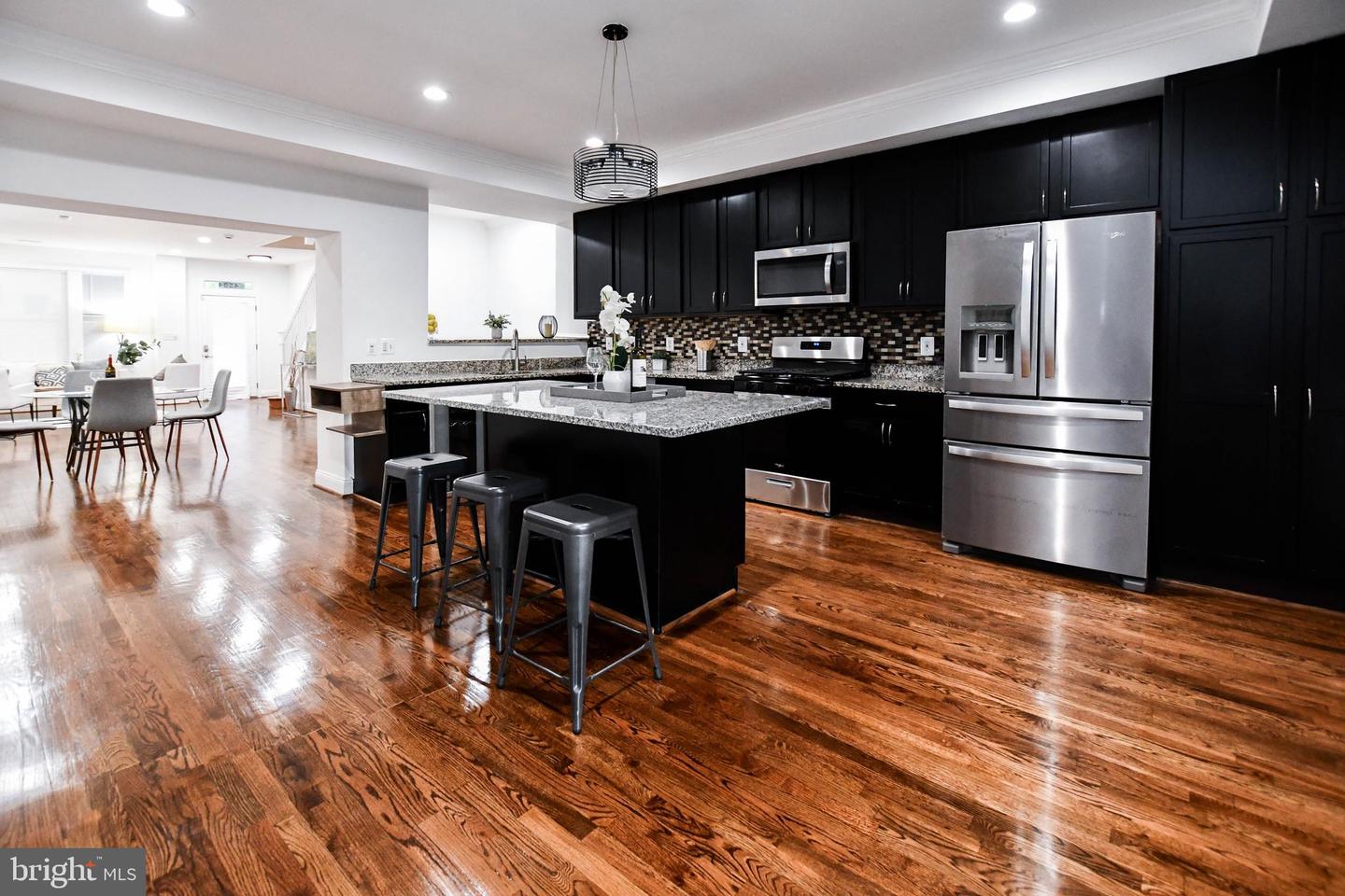 4504 NEW HAMPSHIRE AVE NW, WASHINGTON, District Of Columbia 20011, 4 Bedrooms Bedrooms, ,3 BathroomsBathrooms,Residential,For sale,4504 NEW HAMPSHIRE AVE NW,DCDC2204254 MLS # DCDC2204254