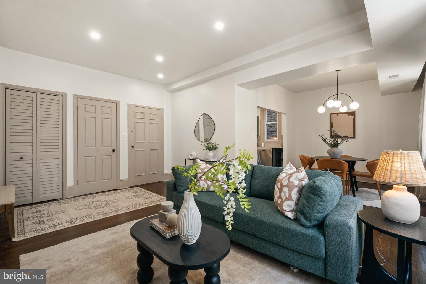 1511 22ND ST NW #43, WASHINGTON, District Of Columbia 20037, 2 Bedrooms Bedrooms, ,1 BathroomBathrooms,Residential,For sale,1511 22ND ST NW #43,DCDC2204256 MLS # DCDC2204256